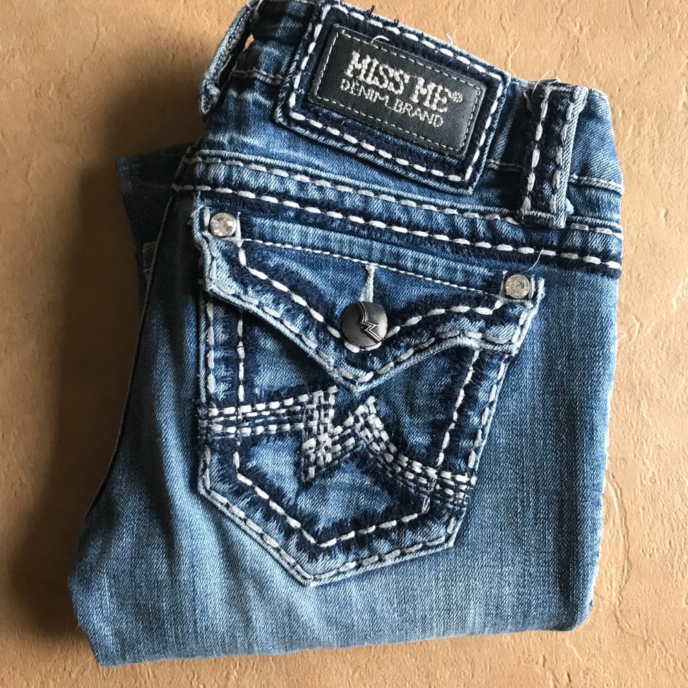 Size 25 Miss Me flare jeans